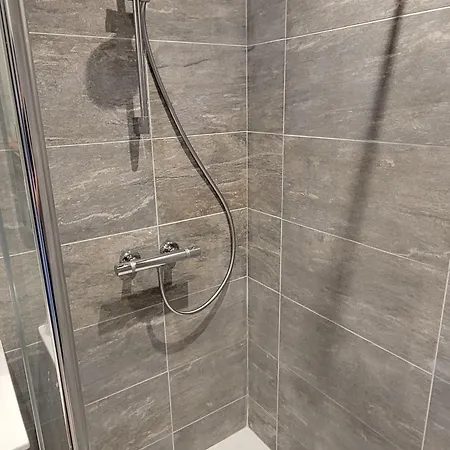 Hotel La Rua Albiez-Montrond